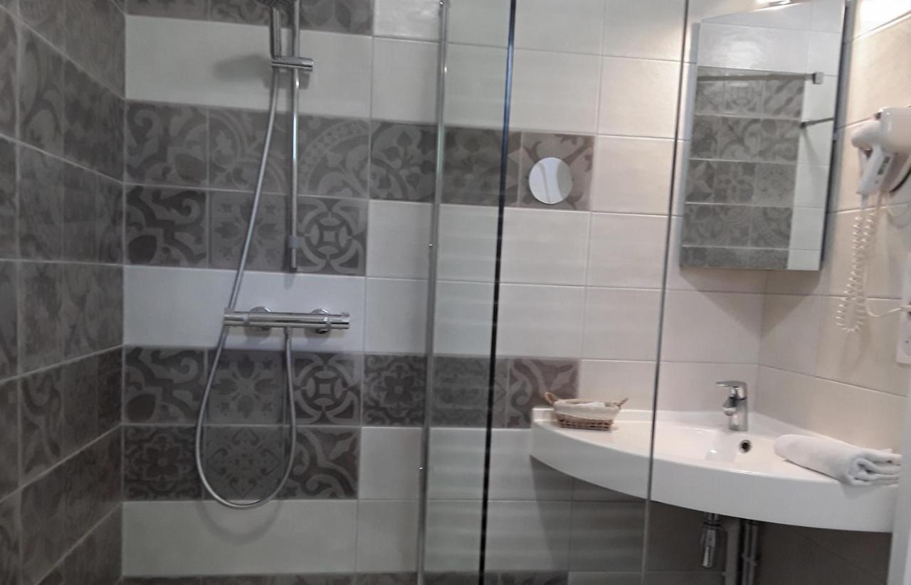 Le Relais Des Tuileries Ξενοδοχείο Sereilhac Εξωτερικό φωτογραφία